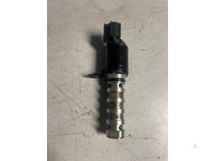 Used Camshaft adjuster Kia Cee'd Sportswagon (JDC5) 1.6 GDI 16V Price on request offered by Bongers Auto-Onderdelen Zeeland