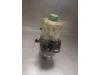 Power steering pump from a Volkswagen Polo IV (9N1/2/3) 1.4 16V 2008