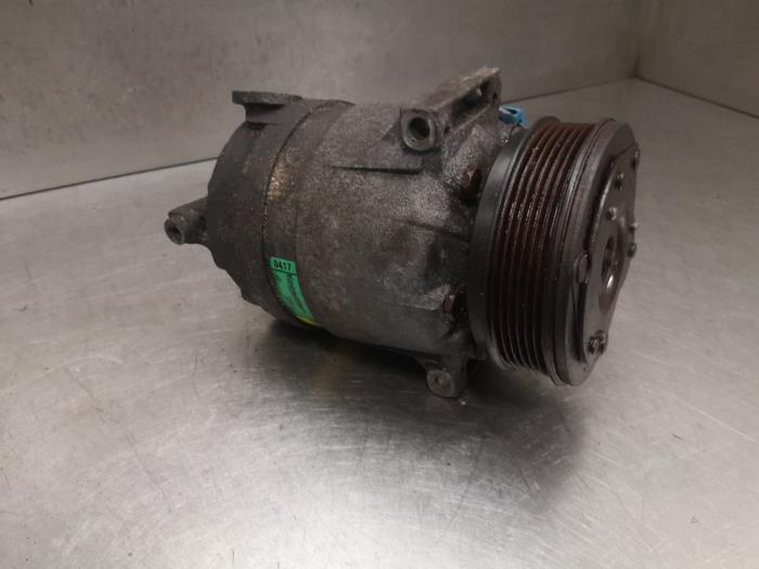 Air conditioning pump from a Fiat Croma (194) 1.9 JTD Multijet 16V 2007