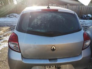 Used Tailgate Renault Clio III (BR/CR) 1.2 16V 75 Price on request offered by Bongers Auto-Onderdelen Zeeland