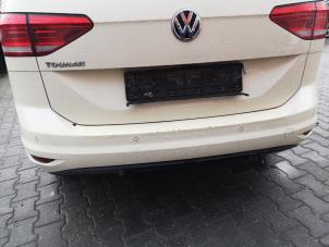 Gebrauchte Stoßstange hinten Volkswagen Touran (5T1) 2.0 TDI 16V BlueMotion Technology SCR Preis auf Anfrage angeboten von Bongers Auto-Onderdelen Zeeland