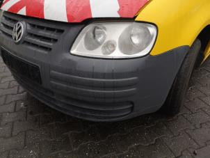 Usagé Pare-chocs avant Volkswagen Caddy III (2KA,2KH,2CA,2CH) 2.0 SDI Prix sur demande proposé par Bongers Auto-Onderdelen Zeeland