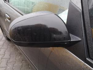 Used Wing mirror, right Mitsubishi Colt (Z2/Z3) 1.1 12V Price on request offered by Bongers Auto-Onderdelen Zeeland
