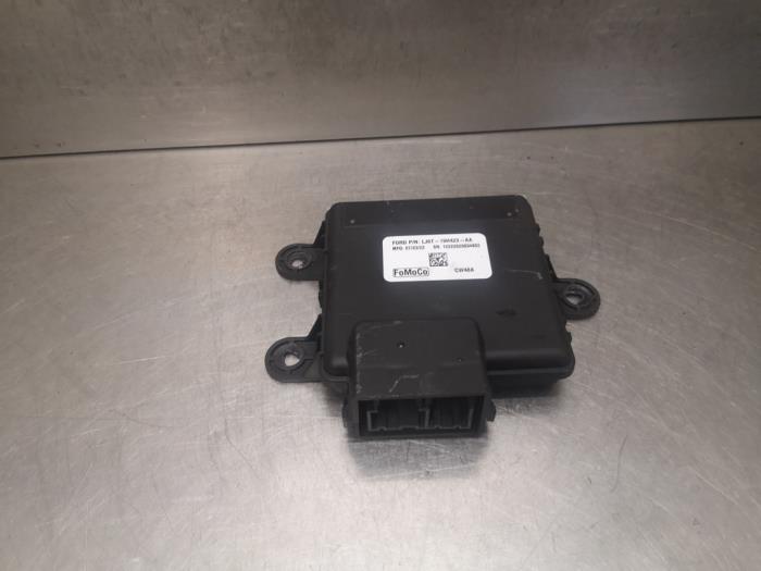 Used Computer, miscellaneous Ford Kuga III (DFK) 2.0 EcoBlue 4x4 Price on request offered by Bongers Auto-Onderdelen Zeeland
