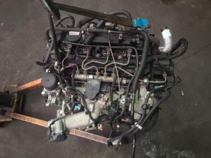 Used Engine Ssang Yong Rodius Price on request offered by Bongers Auto-Onderdelen Zeeland