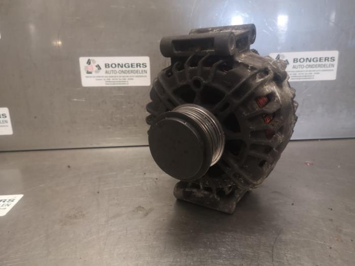 Used Dynamo Audi A5 (8T3) 3.2 FSI V6 24V Quattro Price on request offered by Bongers Auto-Onderdelen Zeeland