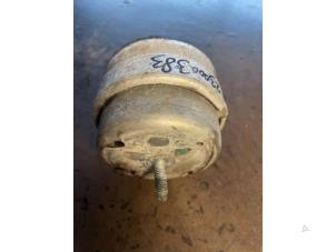 Support moteur d'un Seat Exeo ST (3R5) 1.8 TSI 16V 2011