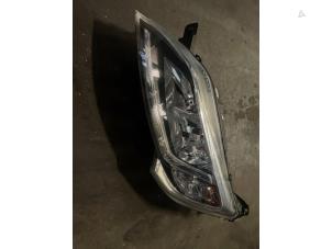 Used Headlight, left Fiat Ducato (250) Price on request offered by Bongers Auto-Onderdelen Zeeland