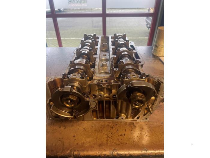 Edelbrock EDE79119 Aluminum Complete GM 6.6L Duramax Cylinder Head Fits Select 2011 2016 Chevrolet Silverado 2011 2015 Chevrolet Express G3500
