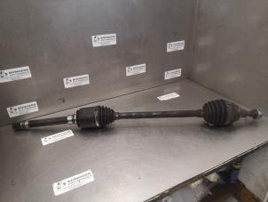 Used Front drive shaft, right Mercedes ML II (164/4JG) 3.0 ML-280 CDI 4-Matic V6 24V Price on request offered by Bongers Auto-Onderdelen Zeeland