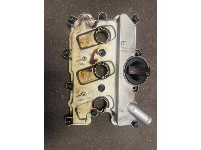 Gebrauchte Ventildeckel Audi A5 (8T3) 3.2 FSI V6 24V Quattro Preis auf Anfrage angeboten von Bongers Auto-Onderdelen Zeeland