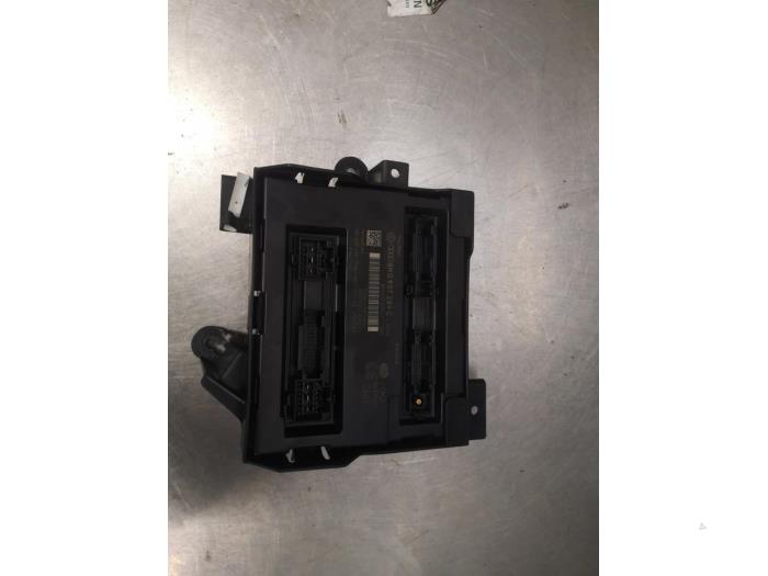 Used Body control computer Audi A5 (8T3) 3.2 FSI V6 24V Quattro Price on request offered by Bongers Auto-Onderdelen Zeeland