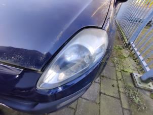 Used Headlight, left Fiat Punto Evo (199) 1.3 JTD Multijet 85 16V Price on request offered by Bongers Auto-Onderdelen Zeeland