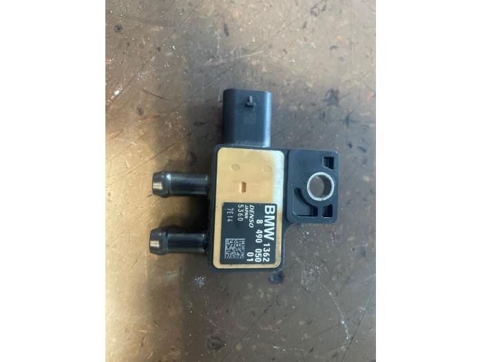 Used Particulate filter sensor BMW 5 serie (G30) 540d xDrive 24V Mild Hybrid Price on request offered by Bongers Auto-Onderdelen Zeeland