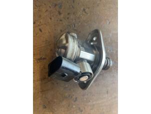 Used Mechanical fuel pump Renault Megane IV Estate (RFBK) Price on request offered by Bongers Auto-Onderdelen Zeeland