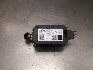 Used Antenna Amplifier BMW 5 serie (G30) 540d xDrive 24V Mild Hybrid Price on request offered by Bongers Auto-Onderdelen Zeeland
