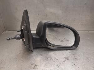 Used Wing mirror, right Kia Picanto (BA) 1.1 12V LPG Price on request offered by Bongers Auto-Onderdelen Zeeland