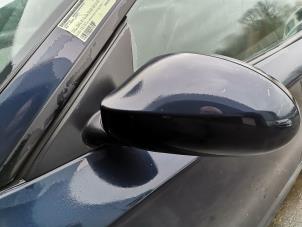 Used Wing mirror, left BMW 1 serie (E81) 118d 16V Price on request offered by Bongers Auto-Onderdelen Zeeland
