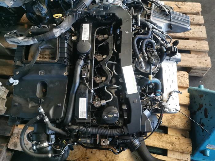 Used Engine Mercedes C (W204) 2.2 C-200 CDI 16V BlueEFFICIENCY Price on request offered by Bongers Auto-Onderdelen Zeeland