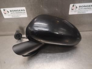 Used Wing mirror, left Opel Corsa D 1.2 ecoFLEX Price on request offered by Bongers Auto-Onderdelen Zeeland