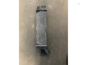 Intercooler d'un SsangYong Rodius 2.0 e-200 Xdi 16V 4WD 2015