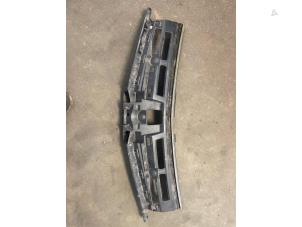 Used Grille holder Renault Twingo II (CN) 1.2 16V Price on request offered by Bongers Auto-Onderdelen Zeeland