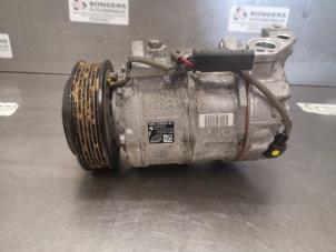Used Air conditioning pump BMW 1 serie (F21) 116i 1.5 TwinPower 12V Price on request offered by Bongers Auto-Onderdelen Zeeland