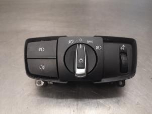 Used Light switch BMW 1 serie (F21) 116i 1.5 TwinPower 12V Price on request offered by Bongers Auto-Onderdelen Zeeland
