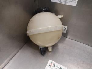 Used Expansion vessel BMW 1 serie (F21) 116i 1.5 TwinPower 12V Price on request offered by Bongers Auto-Onderdelen Zeeland