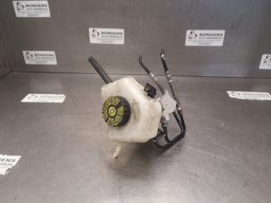 Used Master cylinder BMW 1 serie (F21) 116i 1.5 TwinPower 12V Price on request offered by Bongers Auto-Onderdelen Zeeland