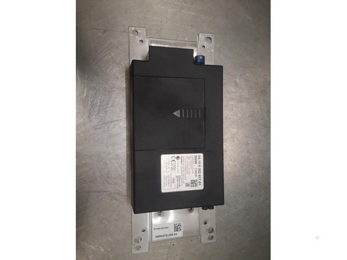 Begagnade Bluetooth-modul BMW 1 serie (F21) 116i 1.5 TwinPower 12V Pris på förfrågan erbjuds av Bongers Auto-Onderdelen Zeeland