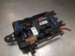 Used Fuse box BMW 1 serie (F21) 116i 1.5 TwinPower 12V Price on request offered by Bongers Auto-Onderdelen Zeeland
