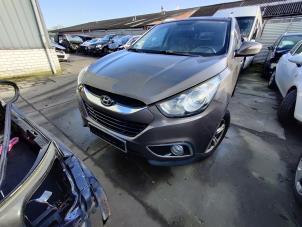 Used Front bumper Hyundai iX35 (LM) 2.0 CRDi 16V Price on request offered by Bongers Auto-Onderdelen Zeeland