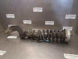 Used Front shock absorber rod, right BMW X6 (E71/72) M50d 3.0 24V Price on request offered by Bongers Auto-Onderdelen Zeeland