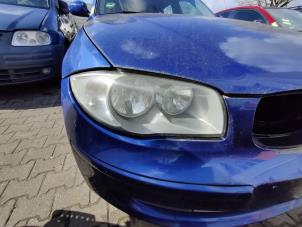 Used Headlight, right BMW 1 serie (E87/87N) 118d 16V Price on request offered by Bongers Auto-Onderdelen Zeeland