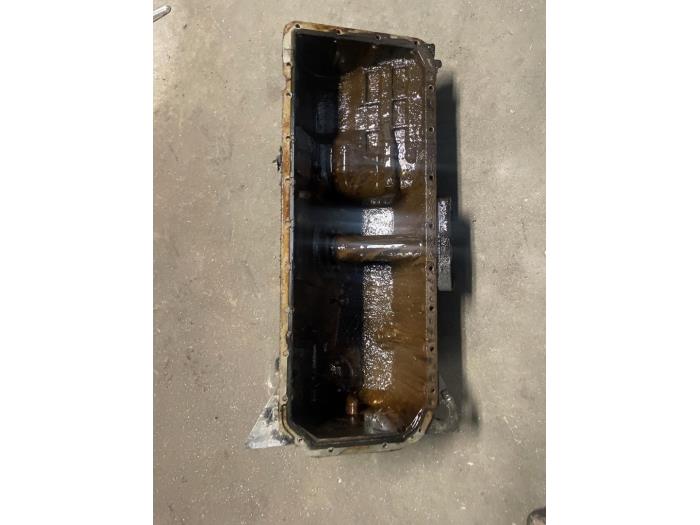 Sump from a BMW X5 (E53) 3.0 24V 2003