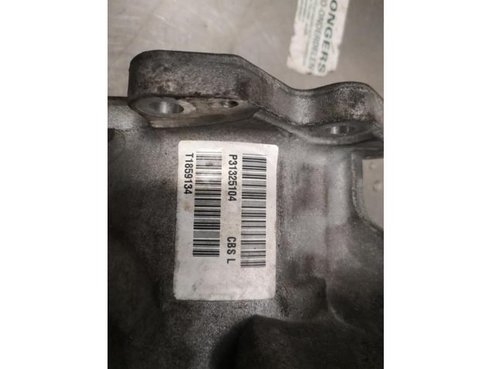 Front differential from a Volvo XC60 I (DZ) 2.4 D5 20V AWD 2014