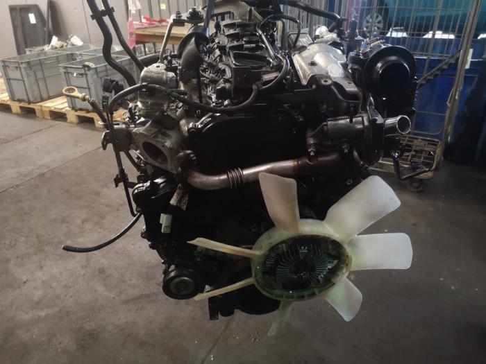 D23 Engine Engine Nissan Navara 2.5 dCi 16V 4x4 - YD25DDTI