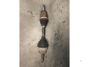 Used Front drive shaft, left Nissan Pathfinder (R51) 2.5 dCi 16V 4x4 Price on request offered by Bongers Auto-Onderdelen Zeeland
