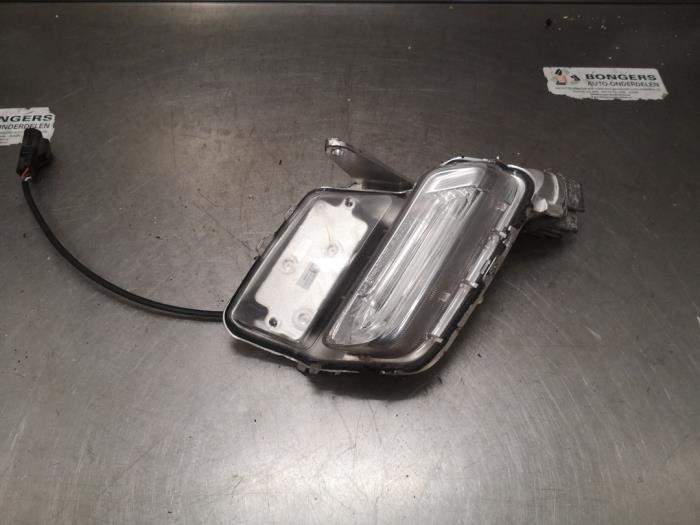 Daytime running light, left Volvo XC60 I 2.4 D5 20V AWD - 31353287 VALEO