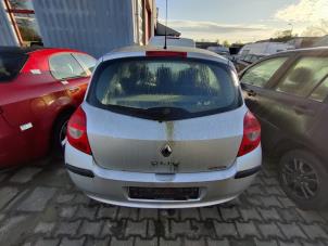 Used Tailgate Renault Clio III (BR/CR) 1.4 16V Price on request offered by Bongers Auto-Onderdelen Zeeland