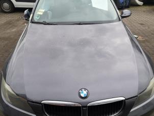 Used Bonnet BMW D3 Touring (E91) 2.0 Biturbo Price on request offered by Bongers Auto-Onderdelen Zeeland