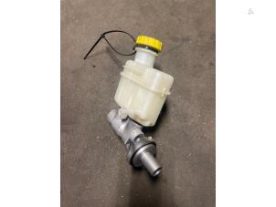 Used Master cylinder Fiat 500 (312) Price on request offered by Bongers Auto-Onderdelen Zeeland