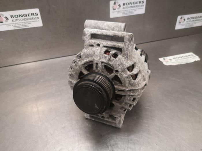 Begagnade Dynamo Chevrolet Captiva (C140) 2.4 16V 4x2 Pris på förfrågan erbjuds av Bongers Auto-Onderdelen Zeeland