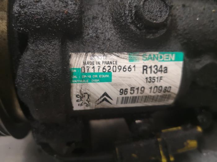 Air conditioning pump from a Peugeot 207/207+ (WA/WC/WM) 1.4 16V 2007