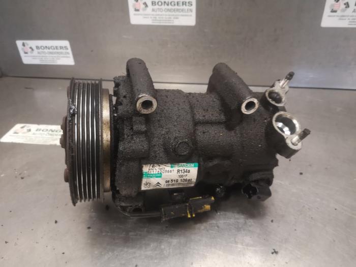 Air conditioning pump from a Peugeot 207/207+ (WA/WC/WM) 1.4 16V 2007