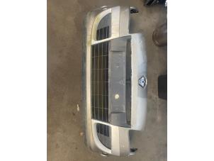 Used Front bumper Renault Scénic III (JZ) 1.4 16V TCe 130 Price on request offered by Bongers Auto-Onderdelen Zeeland