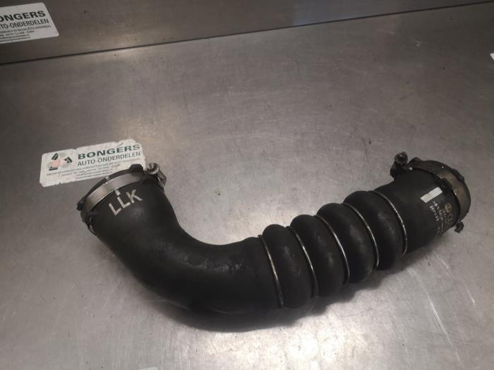 Gebrauchte Intercooler Schlauch Audi A6 Avant (C6) 3.0 TDI V6 24V Quattro Preis auf Anfrage angeboten von Bongers Auto-Onderdelen Zeeland