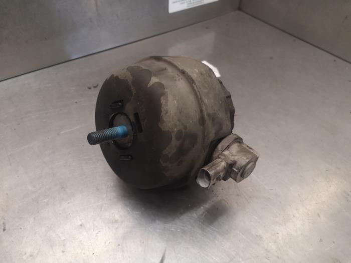 Used Engine mount Audi A6 Avant (C6) 3.0 TDI V6 24V Quattro Price on request offered by Bongers Auto-Onderdelen Zeeland