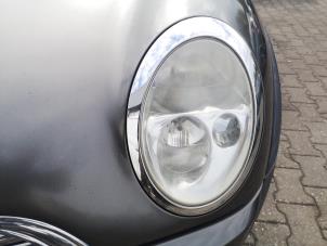 Used Headlight, left Mini Mini (R56) Price on request offered by Bongers Auto-Onderdelen Zeeland